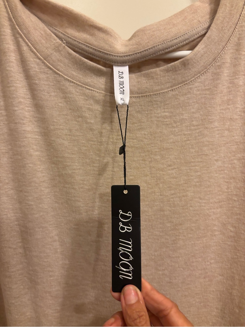 NWT Women’s DB MOON Beige Crew Neck long sleeve t shirt sz XL
